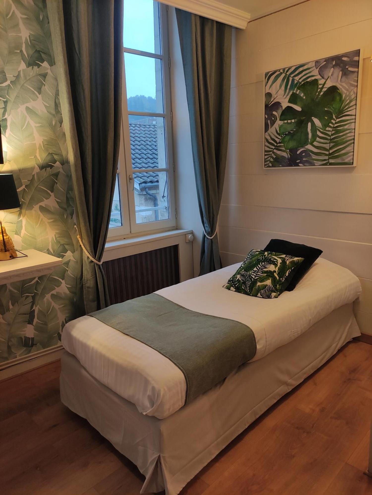 Le Pavillon Saint-Martin Hotel Souillac Buitenkant foto